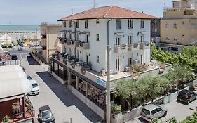 Hotel Villa Dei Gerani